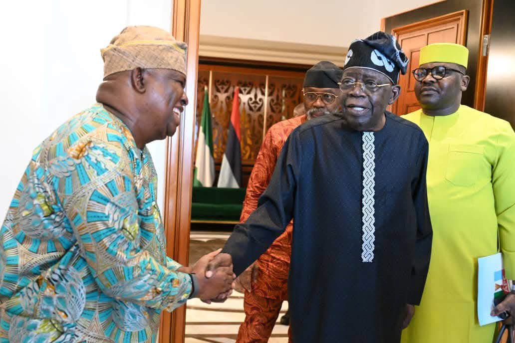 Sen_AdeolaYAYI's tweet photo. We took some time away from our ongoing mobilisation and consultations for our governorship candidacy and the electoral success of all candidates of our great party, the All Progressives Congress (@OfficialAPCNg), to visit our dear President and National Leader, His Excellency, @officialABAT, GCFR, Commander-in-Chief of the Armed Forces of the Federal Republic of Nigeria, following his return from vacation.

The visit afforded us the opportunity to personally appreciate Mr. President for his continued support for Ogun State, particularly towards the landmark $7 billion Gateway Deep Sea Port and Ogun State Blue Marine Special Economic Zone, as well as to discuss other matters of national importance relating to the ongoing implementation of the Renewed Hope Agenda.

We remain confident that the future of our nation is bright. The bold reforms and progressive agenda of our great party under the leadership of President Tinubu are laying a solid foundation for sustainable economic growth, development and shared prosperity for Nigerians.

Also present at the meeting were the Chief of Staff to the President, Rt. Hon. @femigbaja, CFR, and the Governor of Lagos State, Mr. @jidesanwoolu.

We remain committed to the progressive ideals of our party and to working collectively for the continued development of Ogun State and our great country, Nigeria.