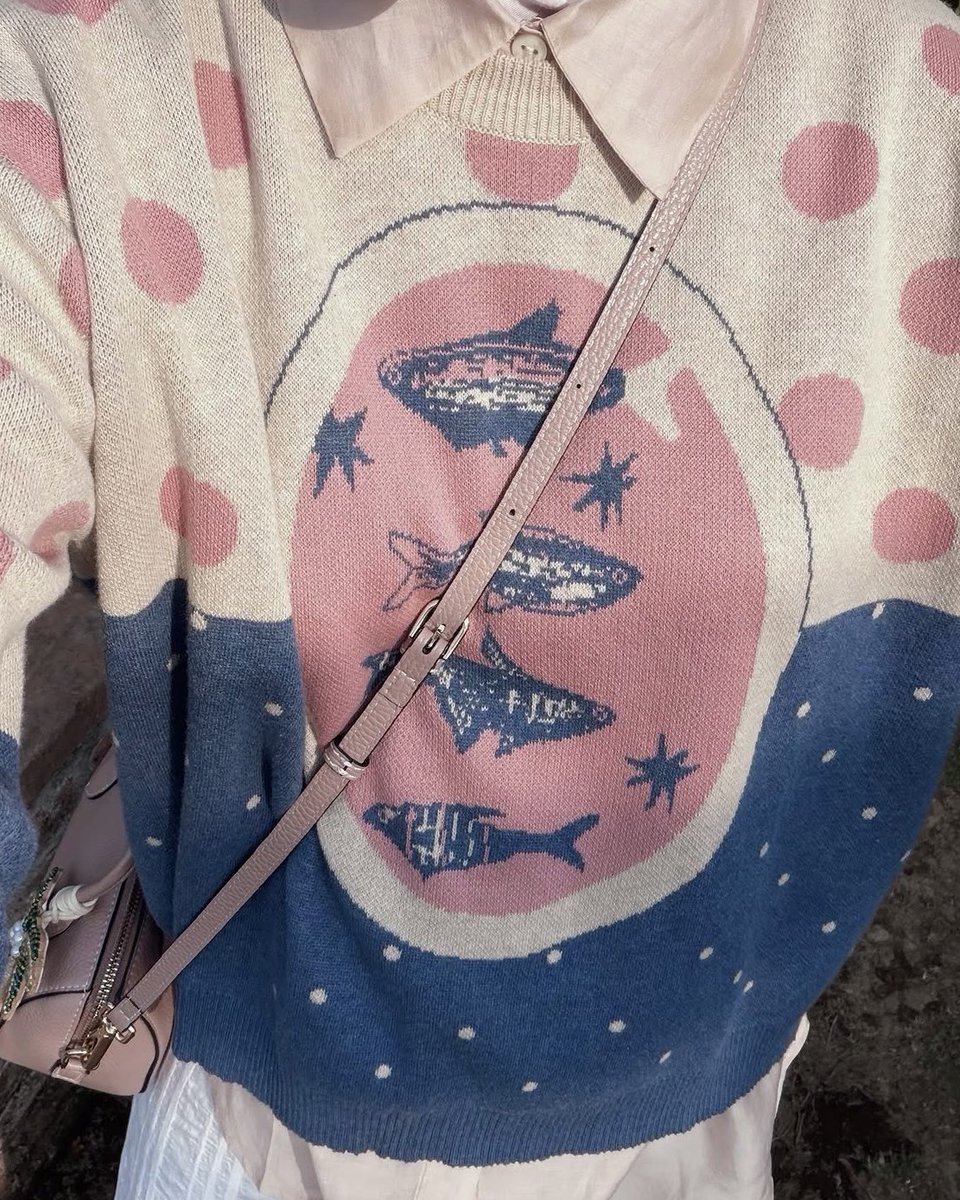 matchmatchaww's tweet photo. 📍melvinmaylani

—hijab https://t.co/3ZSa7muz8x
—knit top https://t.co/Aa9TJxNuHR
—pants https://t.co/xB9G5O5v5m
—sandals https://t.co/MAa9XKiHki https://t.co/EQSEiPHumj