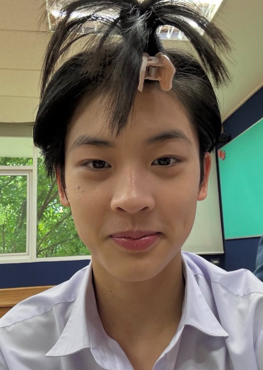gwelryy's tweet photo. K ซันเรย์ https://t.co/OkBmwsnVom