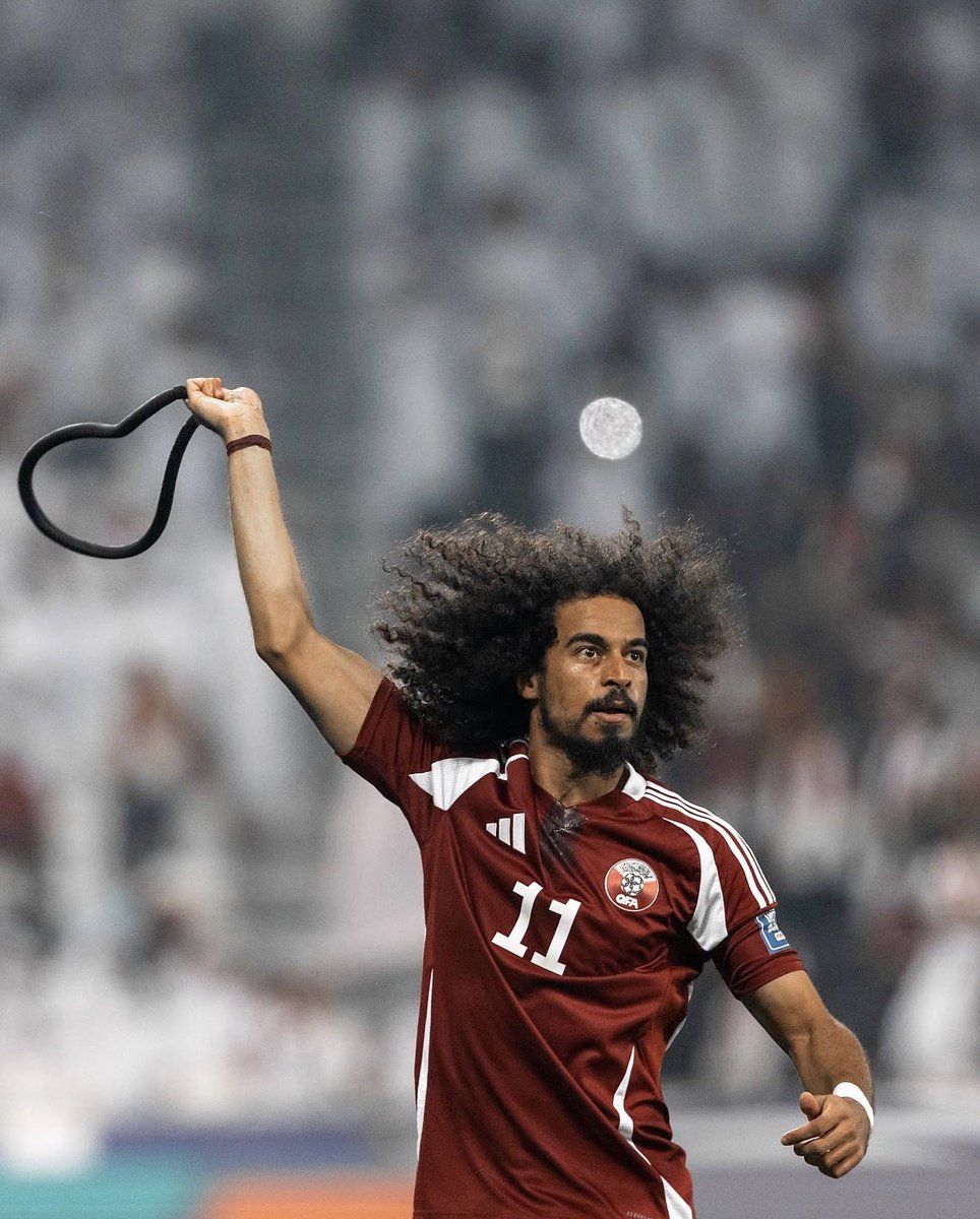HSqtr10's tweet photo. @wfchza @6Y00i ليش تنبح ؟ 🐕 شكلك من النوع اللي ماينفع معه الكلام والظاهر انك تحتاج تربيه من جديد https://t.co/GtJ9nBK1Q2