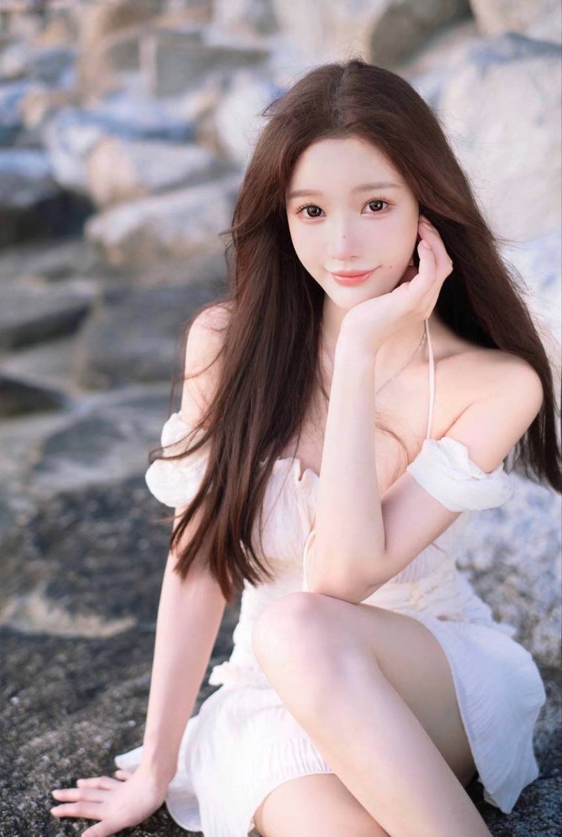 WendyM_NJ's tweet photo. 🎀  妹妹档案 🎀 
🎂 04年  170D+  98斤
🥛 香港留学生  气质优雅  天然真胸
👱‍♀️ 纯天然34D+  高挑迷人  名媛风范
💖 独家体验 💖 https://t.co/gjzKICGJy0