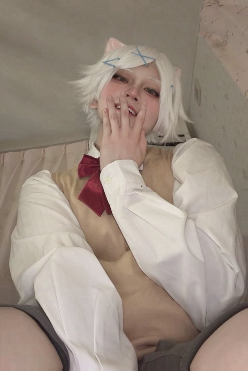 Hi_kosuu's tweet photo. Cosplay 春蘭

#ヤニねこ https://t.co/OSdNJnlqgG