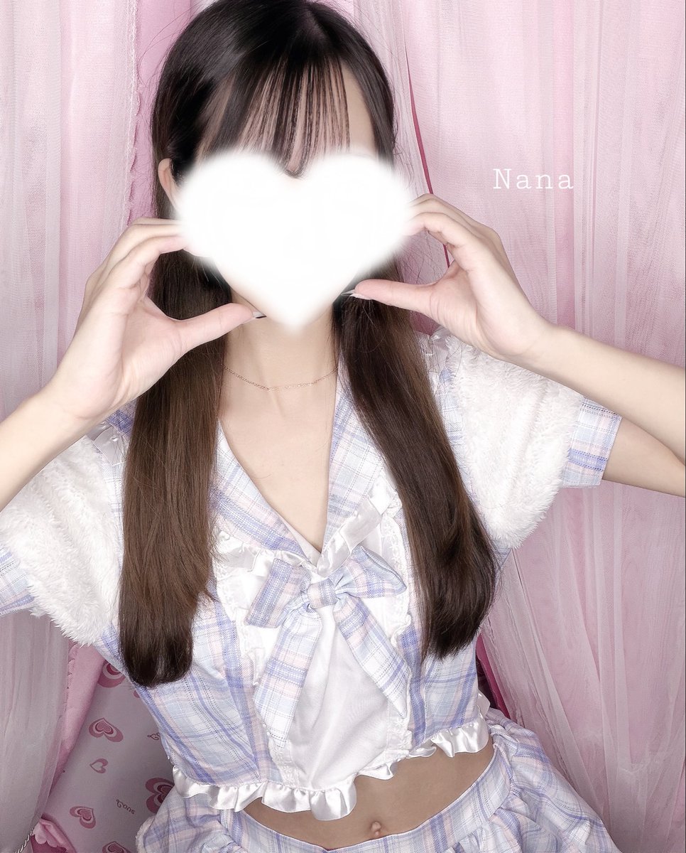 _idol_nachan's tweet photo.  ︎︎
みんなのアイドルになっちゃおッ🎀
　 ︎︎ https://t.co/ZdLnprB5oq