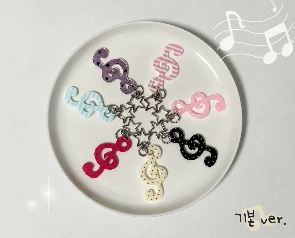 iso_room's tweet photo. #RT이벤트

🎶멜로디 키링🎹

당첨 시 원하는 제품을 선물로 드려요♡

• 참여 방법 : 게시글 #RT 
• 당첨자 발표 : 10월 24일

제품 구매 링크 - 윗치폼
🔗https://t.co/eIg2Bjb4PS https://t.co/l3Ol8JX7dT