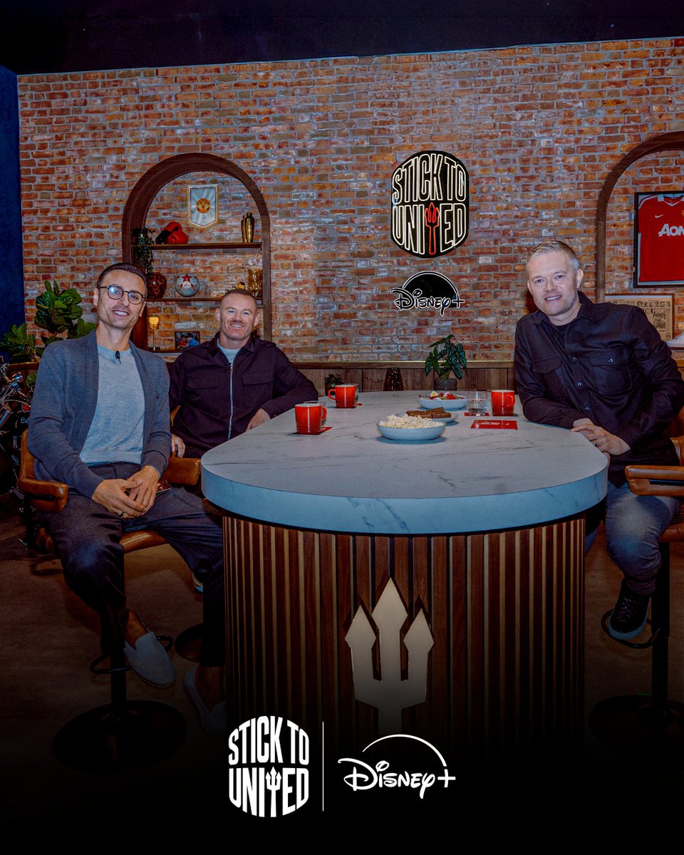 UnitedStandMUFC's tweet photo. POV: You’ve travelled back to 2008 and Rooney and Berbatov are back together again. 😍

Don’t miss tomorrow’s Stick to United on Disney+ and YouTube! 🔴 https://t.co/00KvbIs8JV