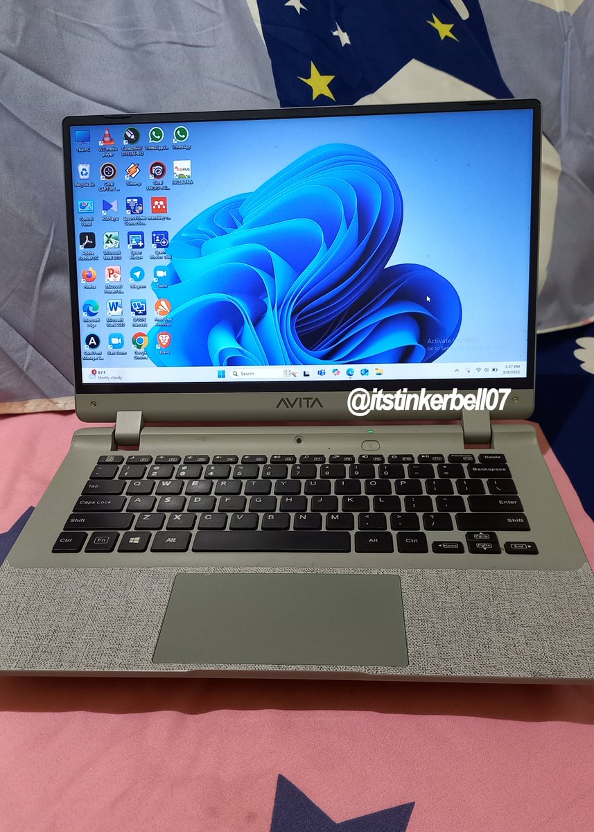 itstinkerbell07's tweet photo. WTS | want to sell

Laptop Avita Essential 14"
RAM 4GB | 128GB
Windows 11 (pemakaian pribadi)
Kondisi 99% mulus aman
Nego by DM

📍 Dom palu, sulawesi tengah
#zonauang #zonabu #preloved laptop murah https://t.co/RC1qFOZaJx