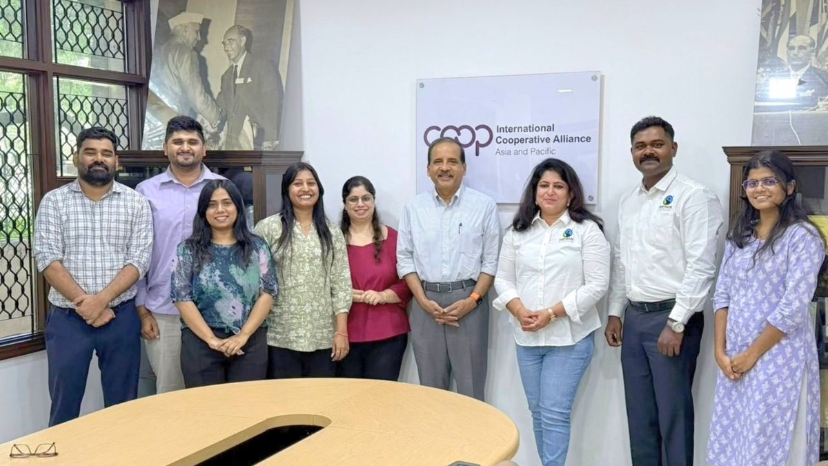 ICAAPAC's tweet photo. 🤝 ICA-AP has signed an MoU with @NappFairtrade to advance sustainable, inclusive development across Asia-Pacific, strengthening cooperative trade, market access, producer livelihoods, capacity building and fairer value chains.

#ICAAP #Fairtrade #Cooperatives #coops4dev🌏 https://t.co/qQVtldXnWX