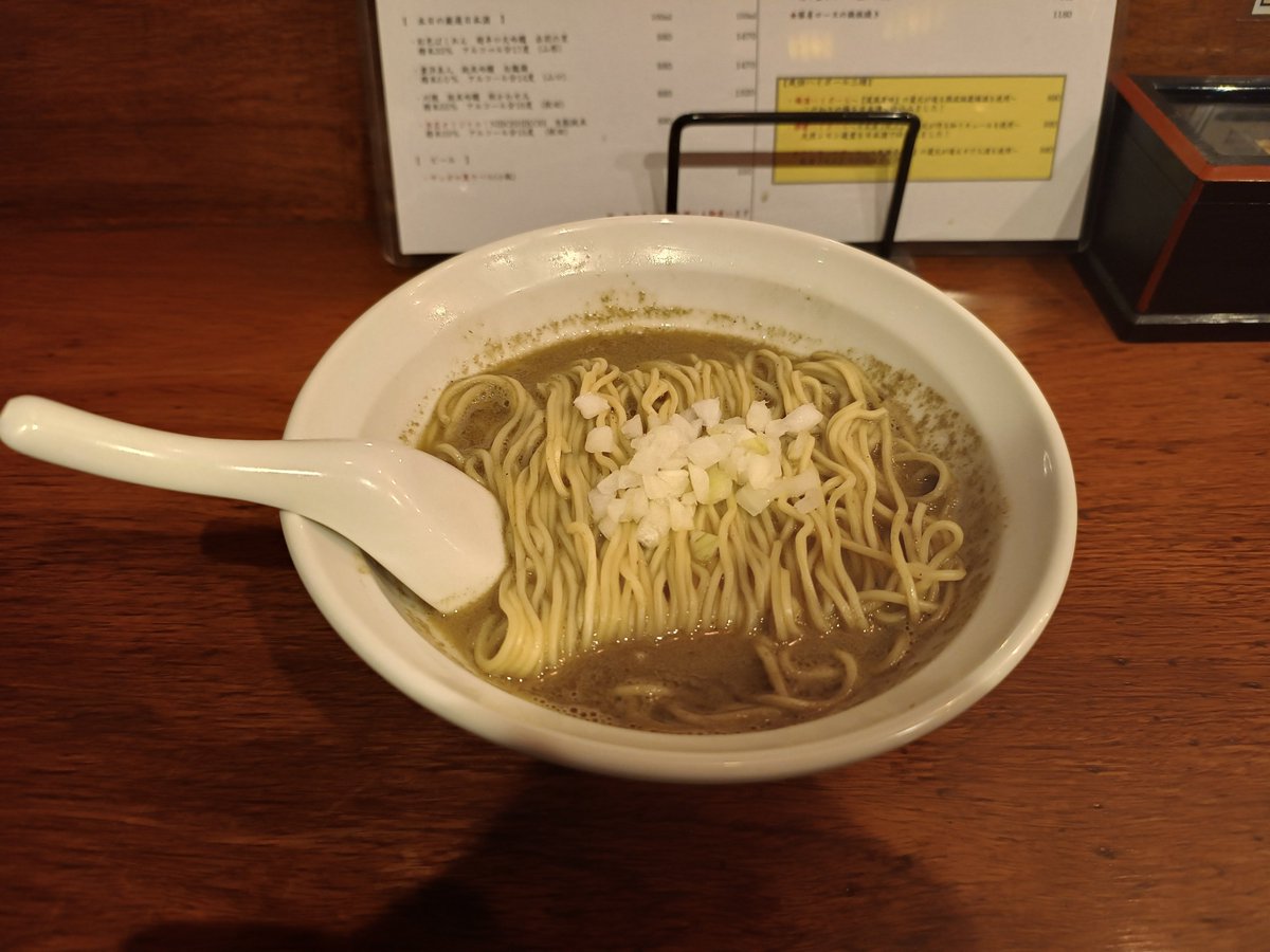 kuga395775's tweet photo. 濃厚煮干しそば食べに行ったで〜 https://t.co/UH5XERxDPs