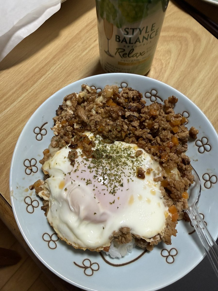 blacksunglass's tweet photo. 夕いただきます(›´ω`‹ )
 #響のご飯 https://t.co/hTrv3YAxuV
