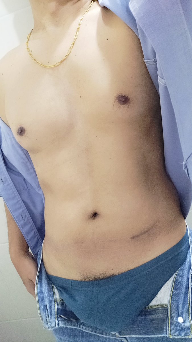 surachaix7za's tweet photo. O.5/4 อยากมีคนมาดูดควยให้วะ  ใครสนใจ ทักมาได้ เงื่ยนวะ หุ่นก็ไม่ดี งงๆๆมากๆๆ ขอกันมา ส่งให้ดูแล้ว อ้วนมั้ย https://t.co/rMCLjYRnCo