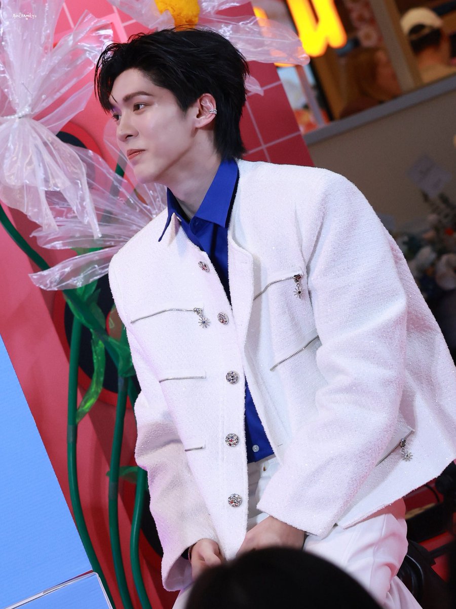 AouFamily's tweet photo. ช่วยไปช่ววยมา อาจจาทำให้ช้ากว่าเดิมค้าบบ 🥹

AOU WITH NIVEA TOPS

#NIVEABodyxAou
#TopsofBeauty2026 https://t.co/slr0GN4WFO