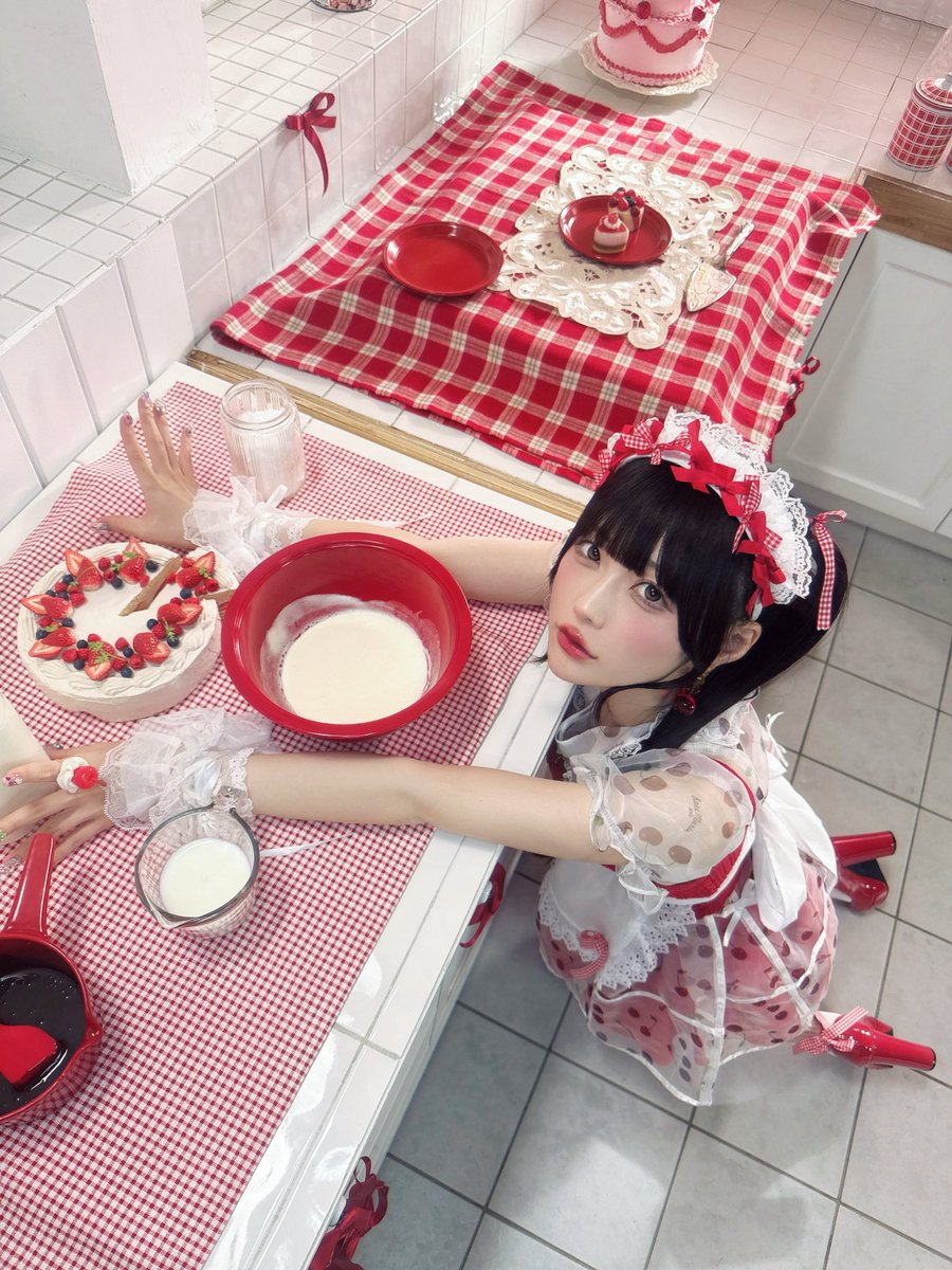 _mochizou_'s tweet photo. 女の子のために今日は歌うよ https://t.co/3VYhJ4vtep