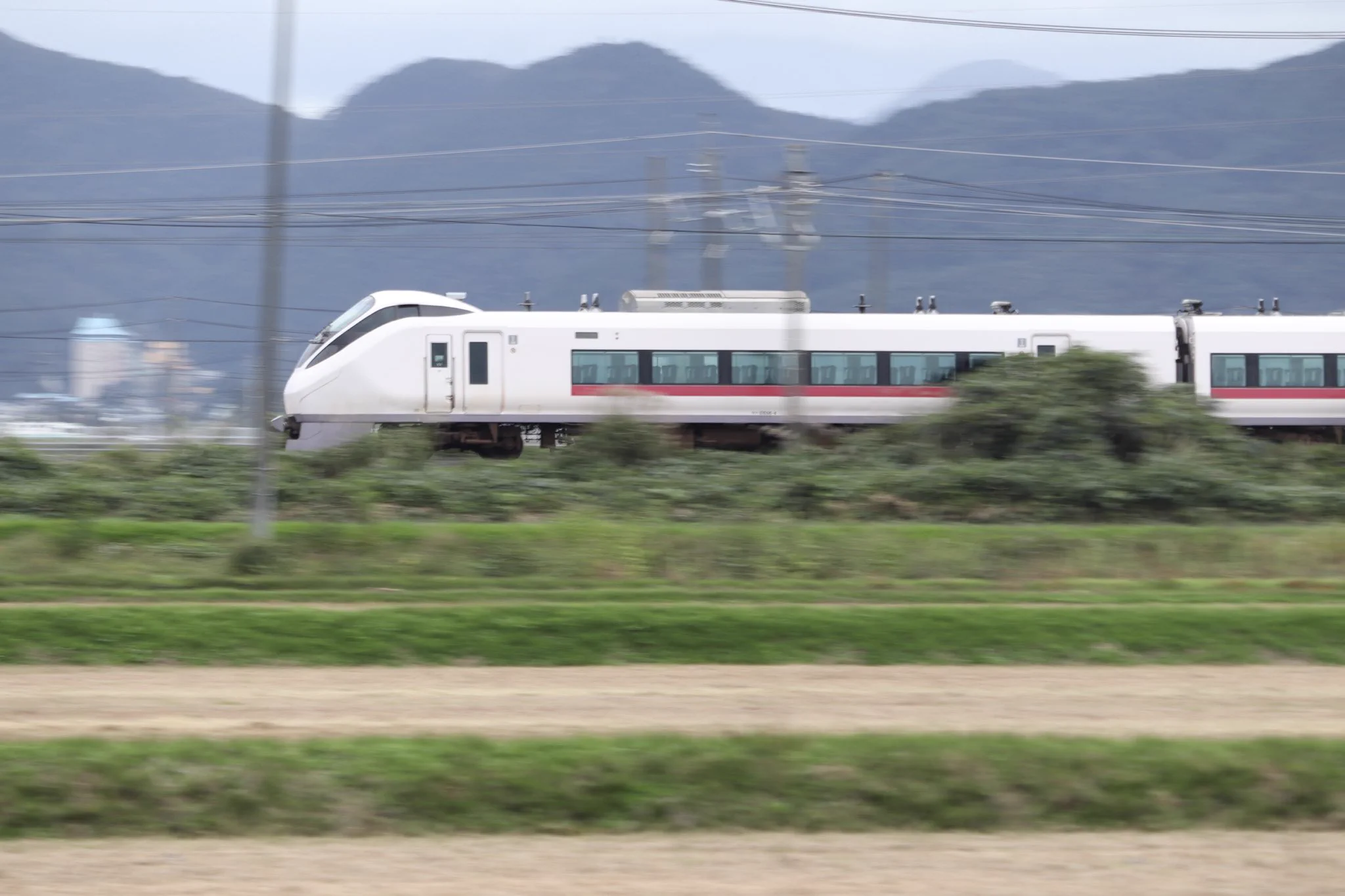 🛤 (@789329) / X