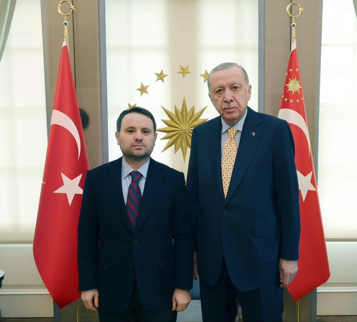 Akingurlek_'s tweet photo. Her daim yüce devletimizin yanında, aziz milletimizin hizmetkârı..

#AkınGürlek https://t.co/bWC8essbQb
