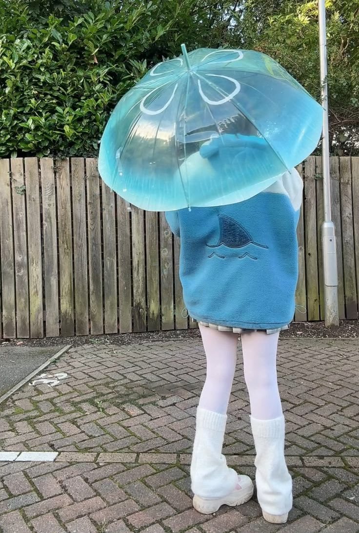 gentlehaven_'s tweet photo. jellyfish umbrella https://t.co/dN41ZejHtr