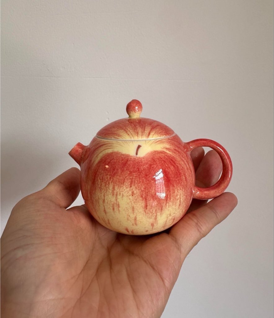 gentlehaven_'s tweet photo. apple tea set https://t.co/wtQoxhLBP7
