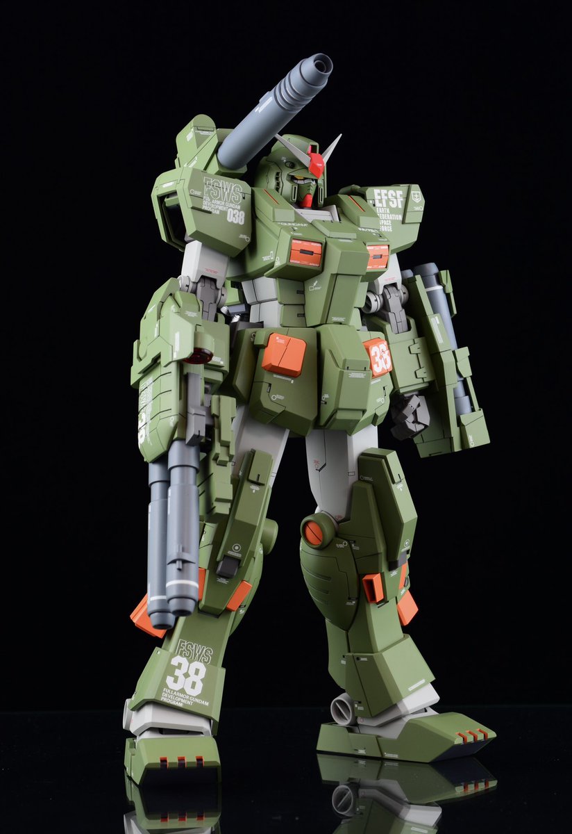 kenichiro16w's tweet photo. MG 1/100 FAガンダム復活計画③
FA-78-1フルアーマーガンダム完成(復活)しました。頭部・上半身を新規制作、カラーリングは設定に準じグリーンにしました。アーマー類はモデグラ‘17年5月号掲載時のままですが、デカールを少し追加しました。
#FAガンダム https://t.co/t0aj5TW6rq