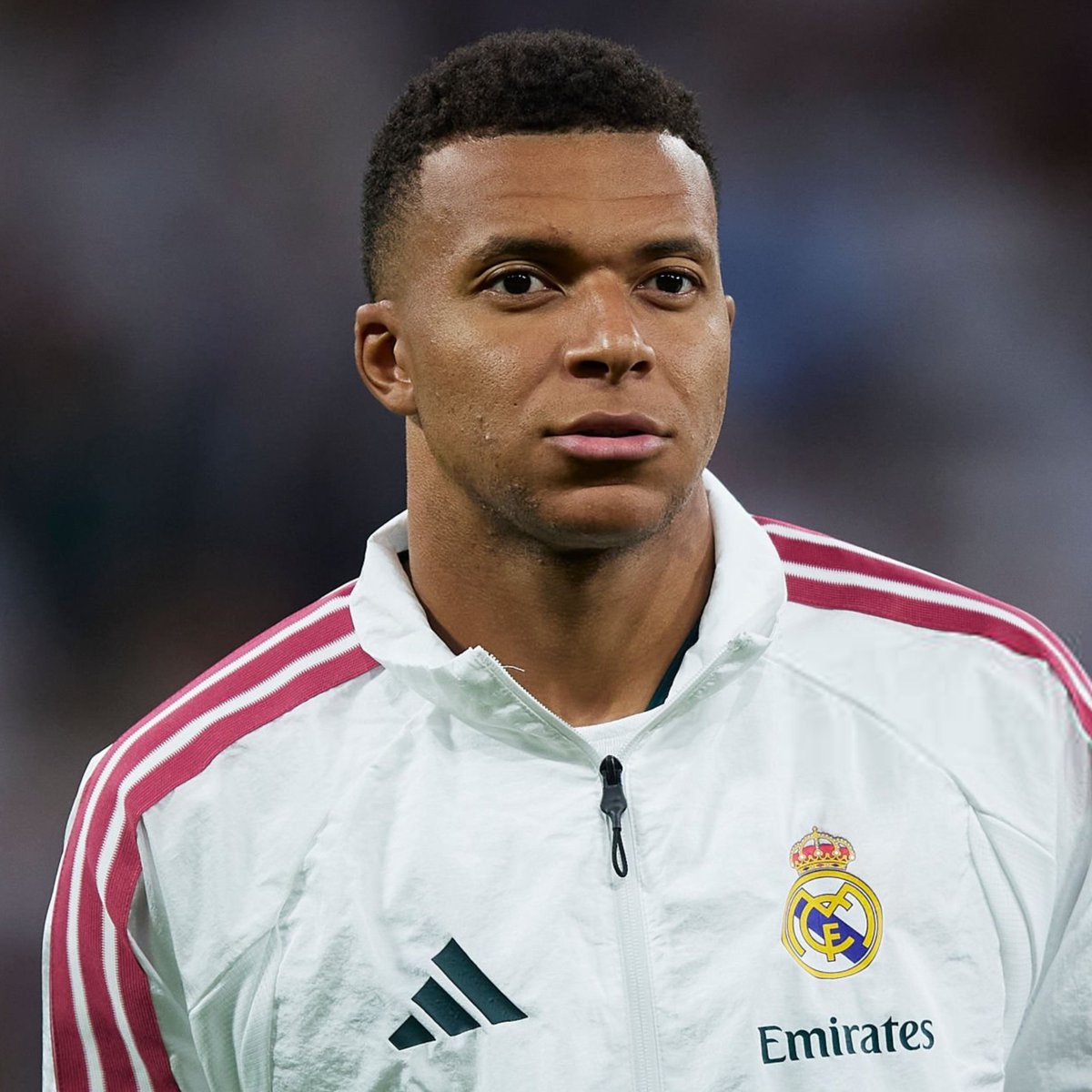MadridXtra's tweet photo. 🚨 Kylian Mbappé was given PERMISSION by Real Madrid to travel and take few days of active rest under medical supervision.

He spent nearly a week away from Madrid as part of his recovery plan.

Mbappé is now BACK in Madrid and will gradually return to training. @diarioas https://t.co/dZRZYpOu2T