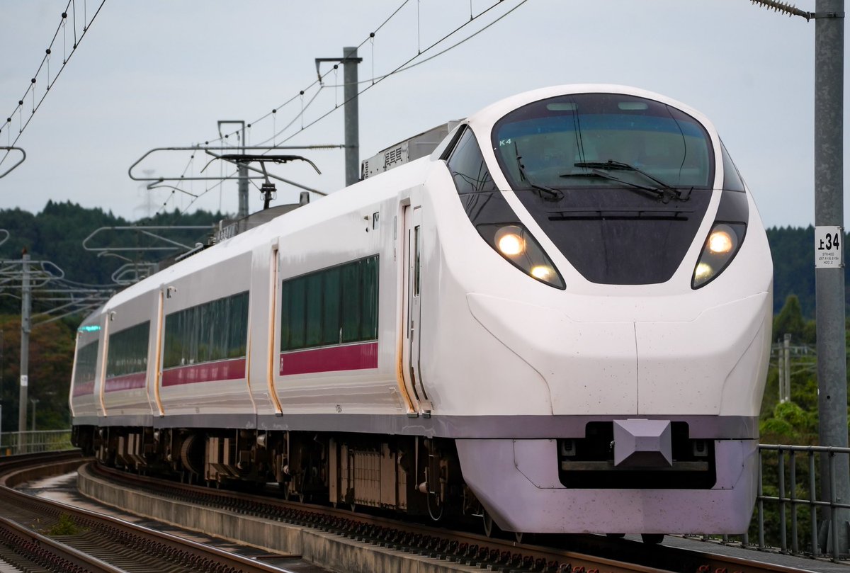 atsushi1121's tweet photo. 2026.10.4
東北本線
E657系 K4編成
盛岡地区ハンドル訓練

衣川橋梁を駆け抜ける https://t.co/vFUch1vdsT
