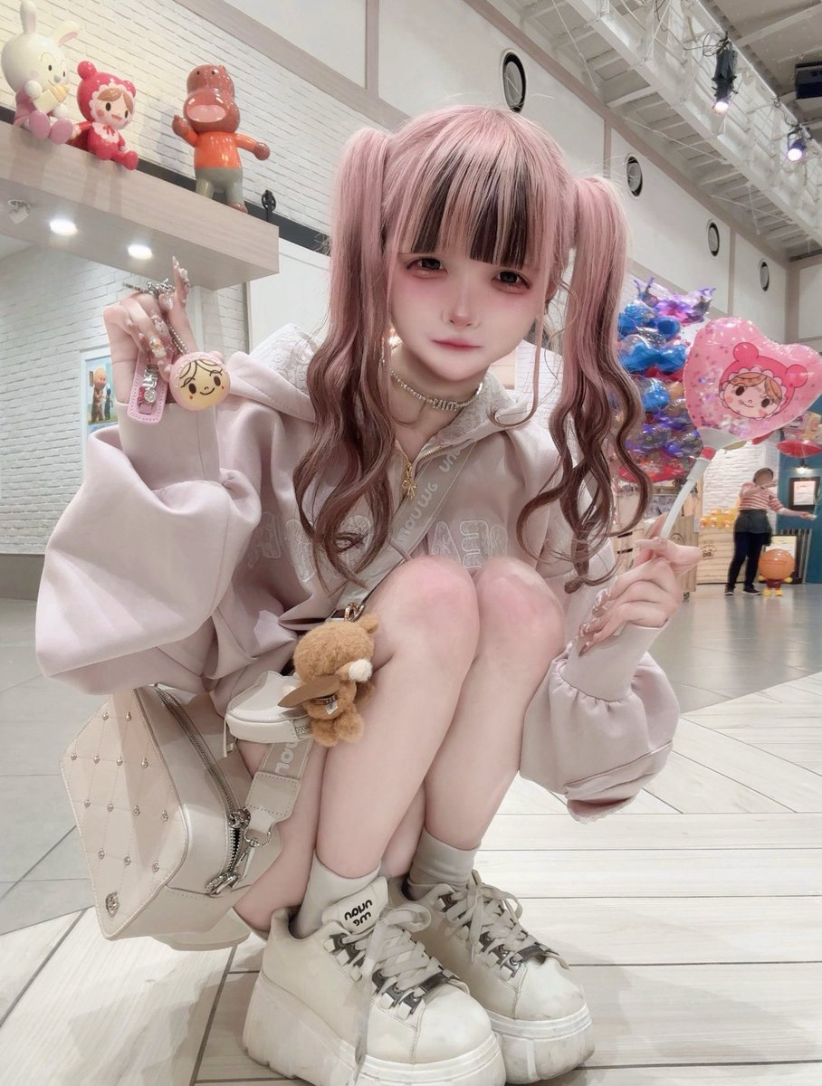 nyaanemui's tweet photo. あそんだ(̨̡ ᐡ•͈ ·̫ •͈ᐡ)̧̢➿🎀 https://t.co/7Jopr0gtSK