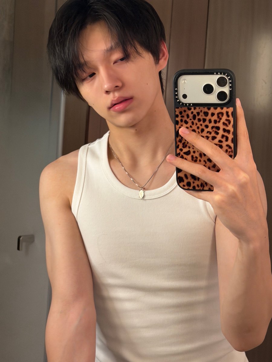 VAYONN_inkode's tweet photo. [#JINYU] 

photo dump

#JINYU #진위
#VAYONN #베이온 https://t.co/du1id061un