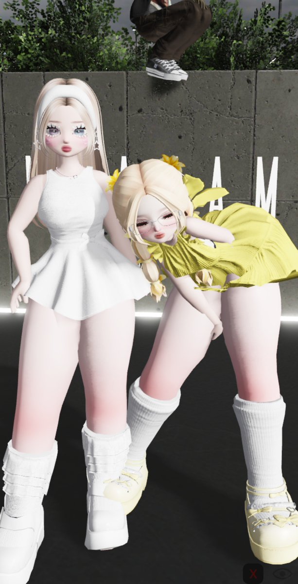 airsfd_'s tweet photo. @roblox_fess garis garis : vemi standard 1 set kecuali head
yang berdua make mix body https://t.co/XTNCSndR5T