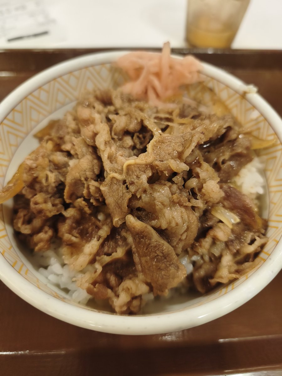 tama9821ce's tweet photo. この一月ほどお疲れモード
久しぶりにおかわりしました
今日はまだ食べられるな
なんでだー https://t.co/R0acMugYk7