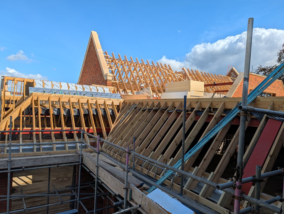 MEB_Design's tweet photo. Great to see progress on site at Holy Trinity Redhill, thanks to Hystar Construction and team.

#architecture #communities #church https://t.co/FhxtDBHJBp