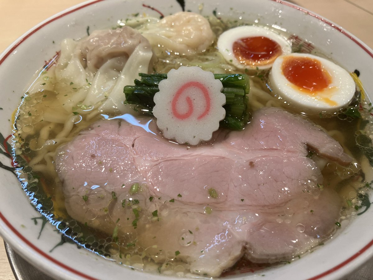 kinosuke_game's tweet photo. キノスケの「の」
山椒のきいた美味しいラーメンやった https://t.co/Pm4TzJK2nB