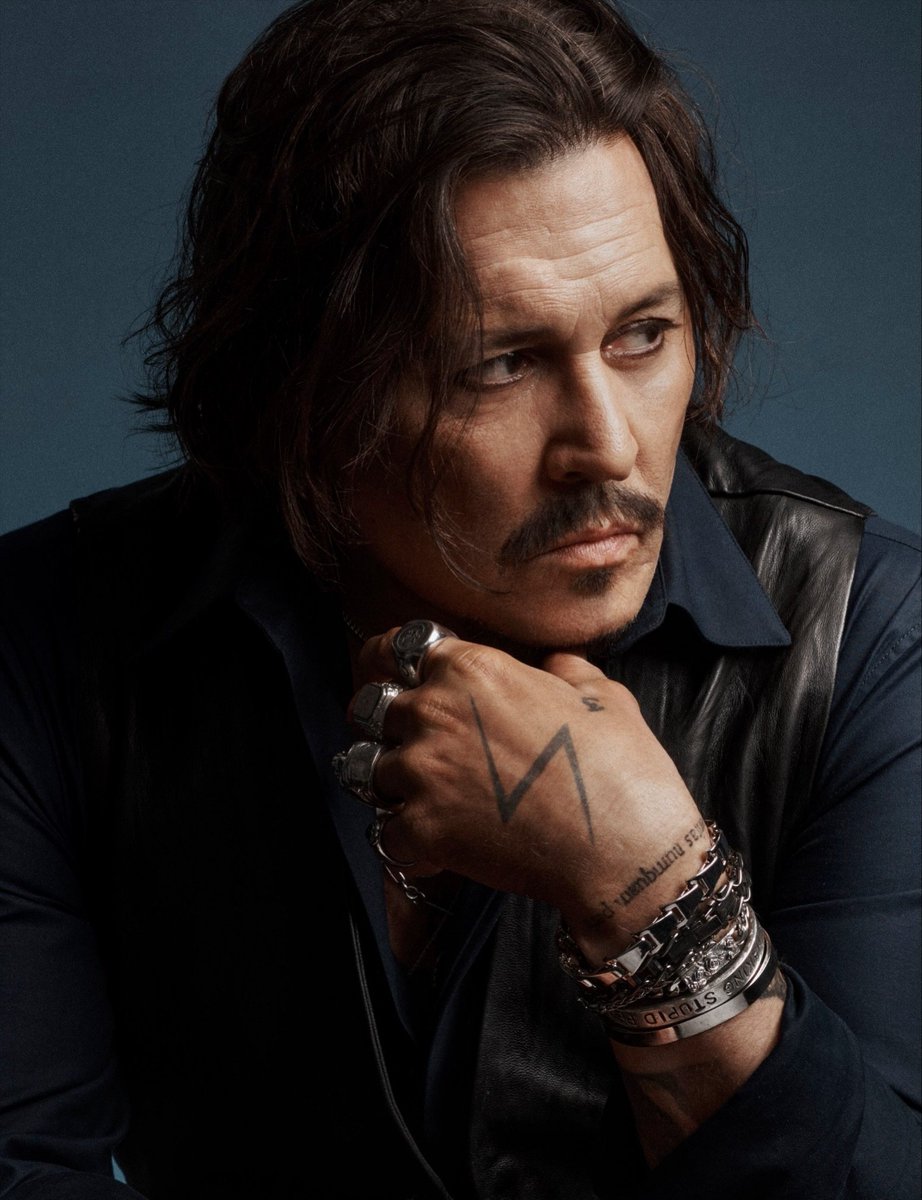 xJohnnyDepp_'s tweet photo. @_DeppSparrow https://t.co/2KqqIahVx2