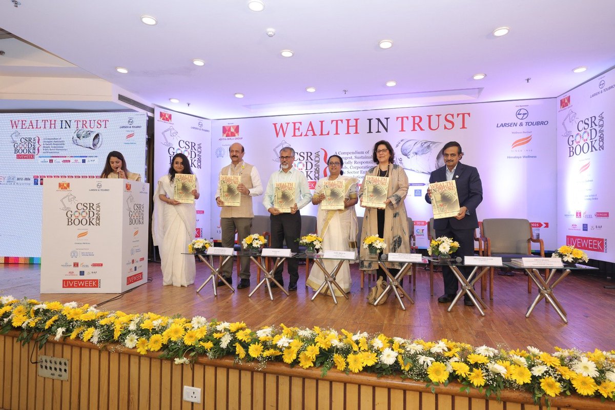 SILFIndia's tweet photo. @SILFIndia CEO Mr @GaurabSen addressed the gathering at the Mahatma Award (IIC, New Delhi) on "The role of corporations & NGOs in achieving SDGs in India." 🏛️🌱

He also joined distinguished dignitaries to officially launch the CSR GOOD BOOK 2026! 📘✨

📌 CALL TO ACTION (CTA):
Retweet 🔄 to support corporate-NGO action toward achieving the SDGs in India! #CSRGoodBook2026 #MahatmaAward #SDGs #SILF #CSRImpact