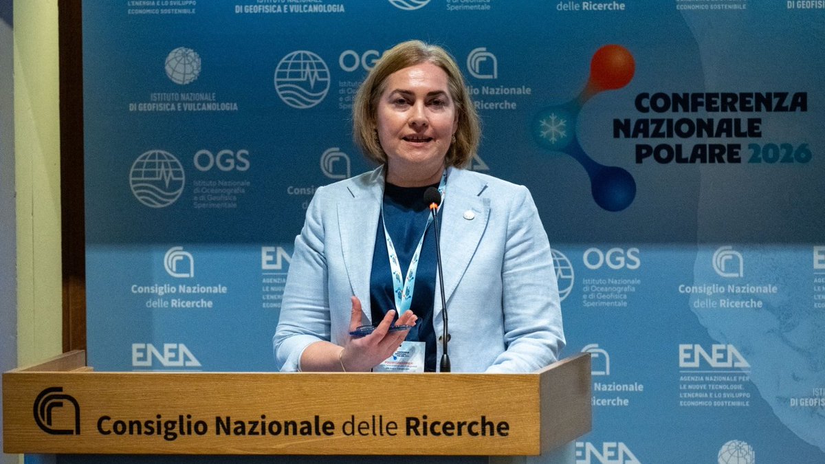 CNRsocial_'s tweet photo. #5ottobre #CNP2026 #day1 
'La #ScienzaPolare nel contesto globale'
@SalvatoreArico_ @ISC
Camilla Brekke #NPI 
Narelle van der Wel @WMO
Gary Wilson @SCAR_Tweets

---
@ENEAOfficial @INGV_press @OGS_IT 
@CNRDTA @cnrisp https://t.co/y3uIRs6Cdv