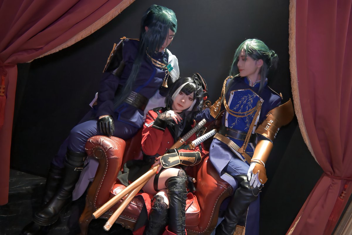 kikyou244's tweet photo. [cos]刀剣乱舞 十九番 ⚠同位体

袖触れ合うも他生の縁

二十番/@ibukinomarch 
二百二十二番/@rute_aoe 
📸/@cameco_mitsu830 https://t.co/0goxc8LZoK