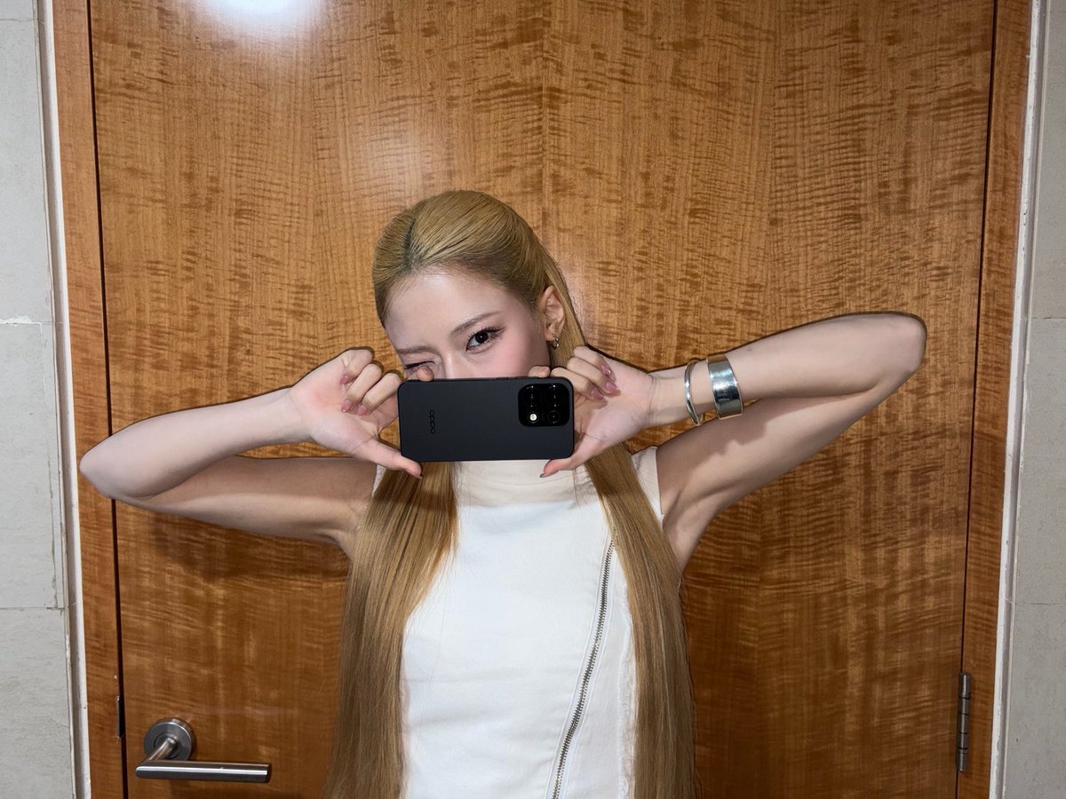picbaemon's tweet photo. RUKA WEVERSE UPDATE 

Recently https://t.co/qBQEQOJ7TT