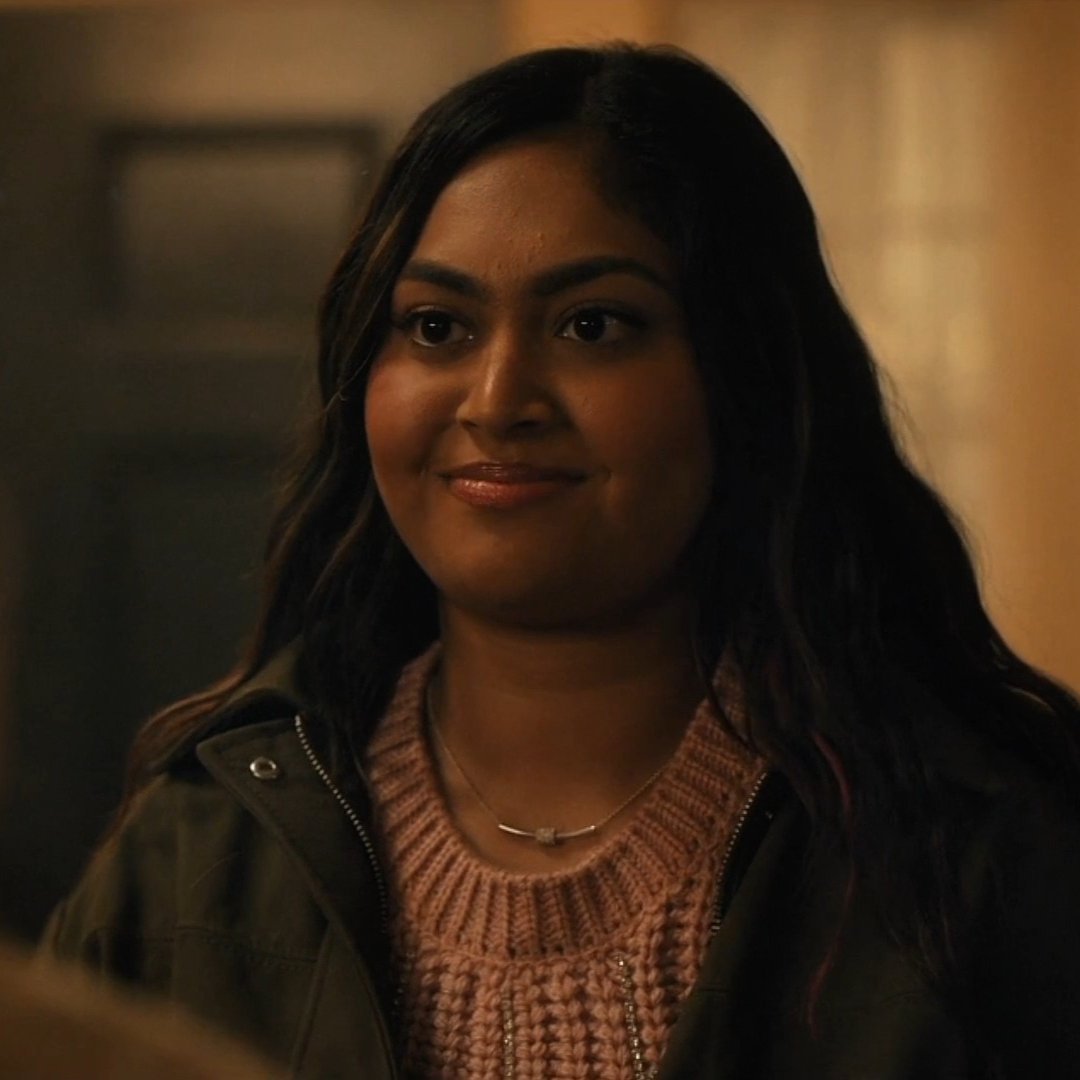 coyscores's tweet photo. #hexedfangs ; was it casual when you left the coven because you didnt want to be sisters but you wanted to be something more? https://t.co/hEhqsWD1J1