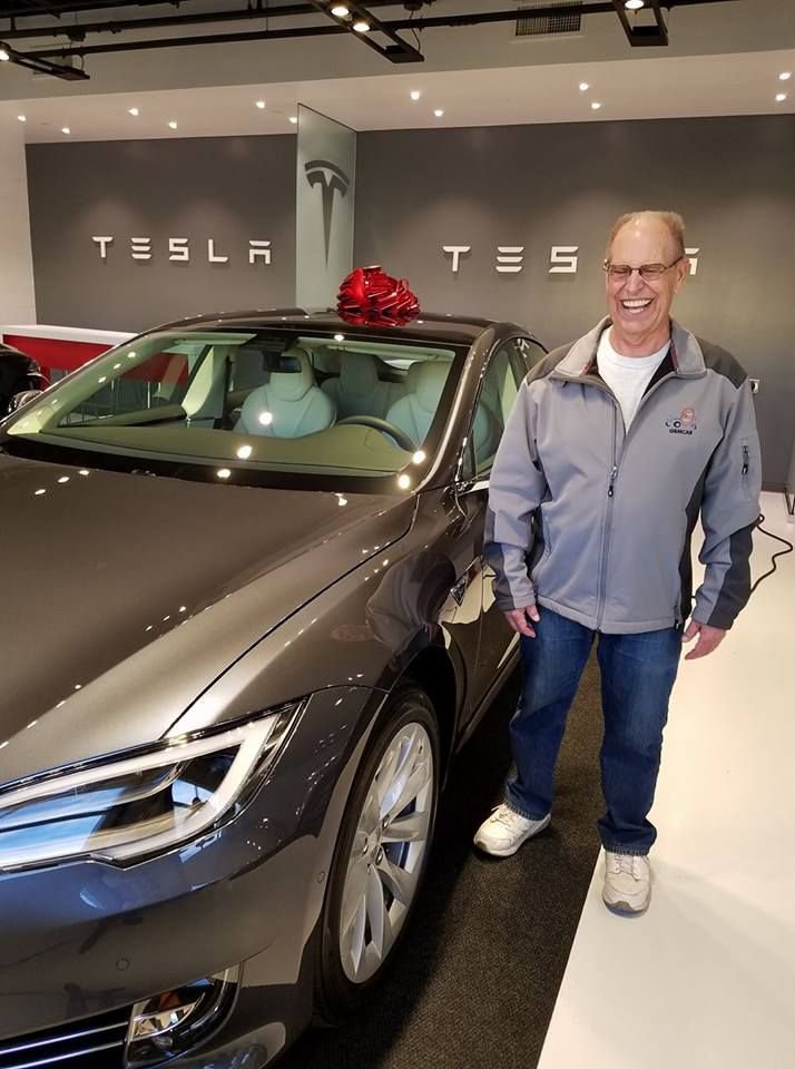 DavidMclmu's tweet photo. Become a Tesla Investor https://t.co/isAgywjOTi