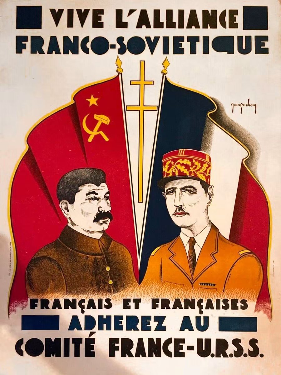 MemedUzum's tweet photo. Fransız-Sovyet ittifakı  yaşasın — Fransız afiş (1944-5) Stalin ve Charles de Gaulle'yi gösteriyor. https://t.co/VCKYVhF6Zj