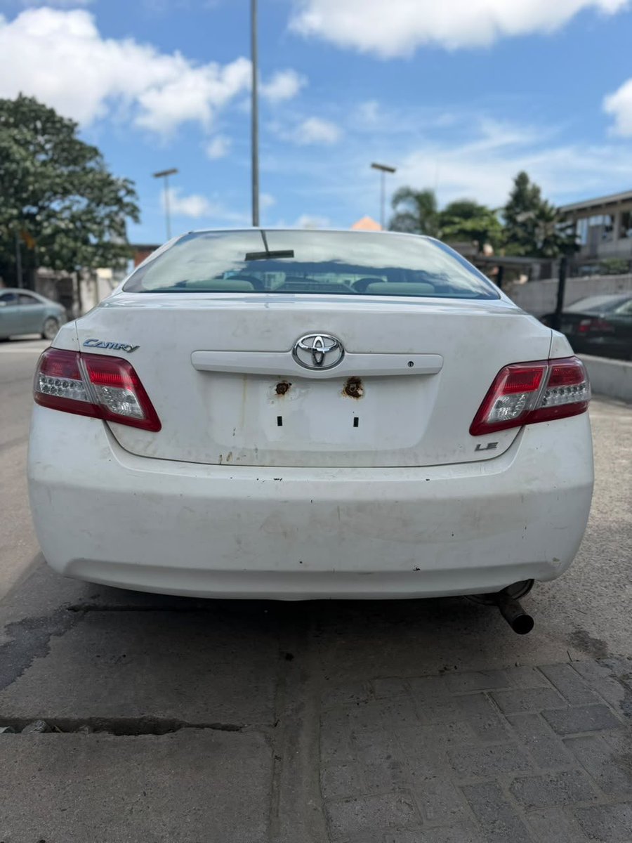 AdeBrain01's tweet photo. DISTRESS SALE!!!

Foriegn Used 2010 Toyota Camry LE🇺🇸🔥

White on Ash
Accident Free 💯 
4 Plugs Engine
September 2026 Entry

🏷️7.7M (Settlement 250K)
📍Ikoyi , Lagos

DM or Call/ WhatsApp 09031939841 https://t.co/y4Qvt13dlQ