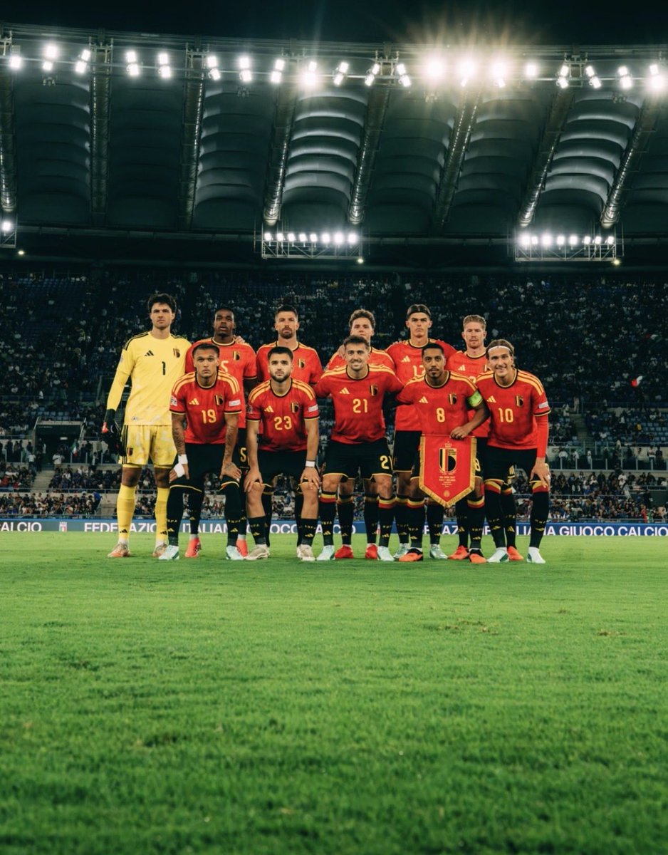 _TopFoot's tweet photo. 🎯 Vous avez décidé pour ce premier match d’observer le match France 🇫🇷 - Belgique 🇧🇪 

À la fin du match je donnerais les notes , les joueurs qui ont marqué mon attention et une petite analyse 📊

#FRABEL https://t.co/sUJg2FyHsG