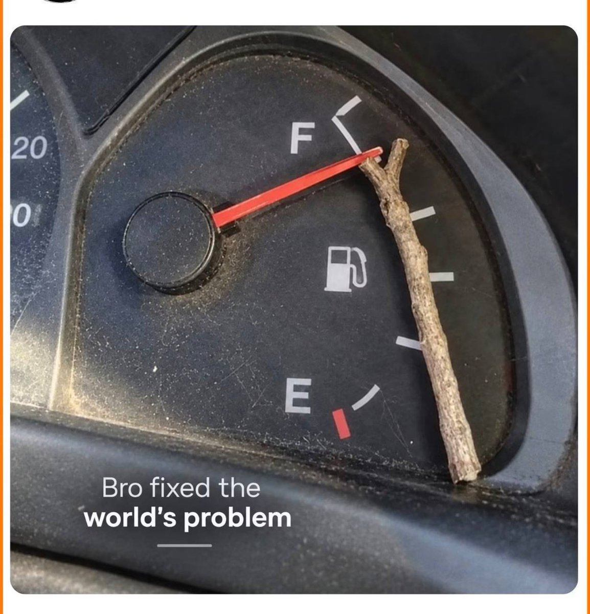 IRANinZIMBABWE's tweet photo. Trump fixed the world’s fuel price problem https://t.co/MK0fGZk9cW