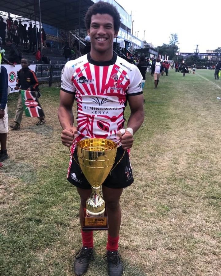 Lm_matoke's tweet photo. 𝐴𝑛𝑛𝑢𝑎𝑙 𝑅𝑒𝑚𝑖𝑛𝑑𝑒𝑟!

A man that balled in the #Safari7s 2018 went on to win the Rugby World Cup in 2023 with South Africa.

Kurt-Lee Arendse.

𝑺𝒂𝒇𝒂𝒓𝒊 7𝒔 𝒊𝒔 𝒏𝒐𝒕 𝒋𝒖𝒔𝒕 𝒚𝒐𝒖𝒓 𝒂𝒗𝒆𝒓𝒂𝒈𝒆 𝒗𝒊𝒍𝒍𝒂𝒈𝒆 7𝒔 𝒕𝒐𝒖𝒓𝒏𝒂𝒎𝒆𝒏𝒕.

#RugbyKE https://t.co/oBWJPuq6an