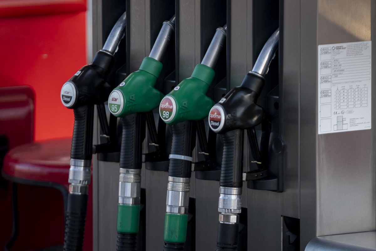mundo_petroleo's tweet photo. Según datos de @i_cores, España eleva un 11% sus importaciones de crudo en agosto, con Nigeria como principal suministrador. Ampliar datos:  https://t.co/gcBQ1HNvBY https://t.co/lsdf8NtXKV
