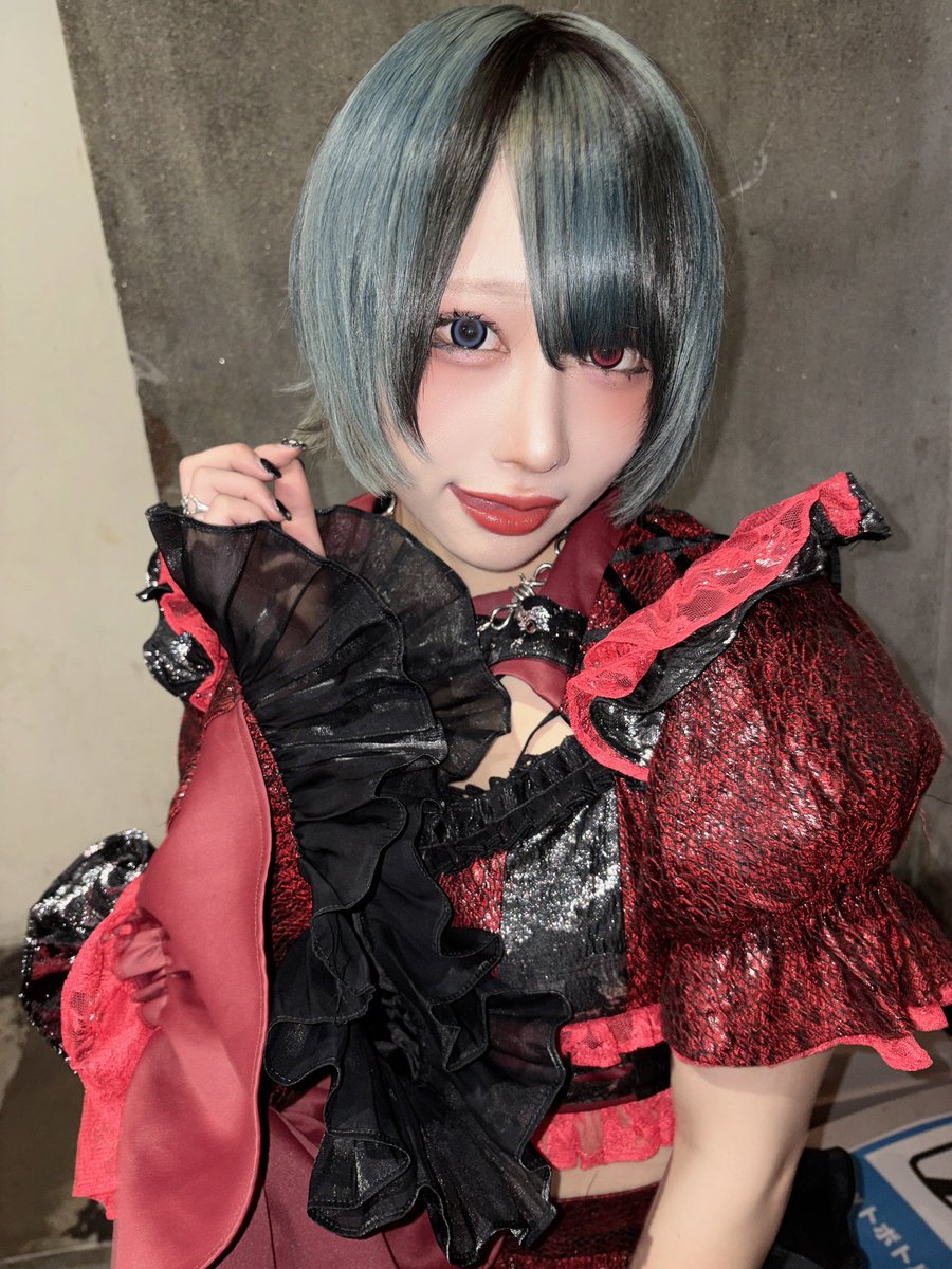 RENO_MAGMAZ's tweet photo. 🤍フォロワー5000人リプ返企画🤍

条件🪽
・このアカウントをフォロー
・このポストをRP
・このポストへリプ
・本日23:59までのリプが対象⚠️

5000人を記念してリプ返しちゃうよ~~₍ ᐢ. ̫ .ᐢ ₎
滅多にやることのないリプ返なのでこの機会を逃さずに💡
質問でも、重い愛でも、なんでもリプしてね！❤︎

#MAGMAZ