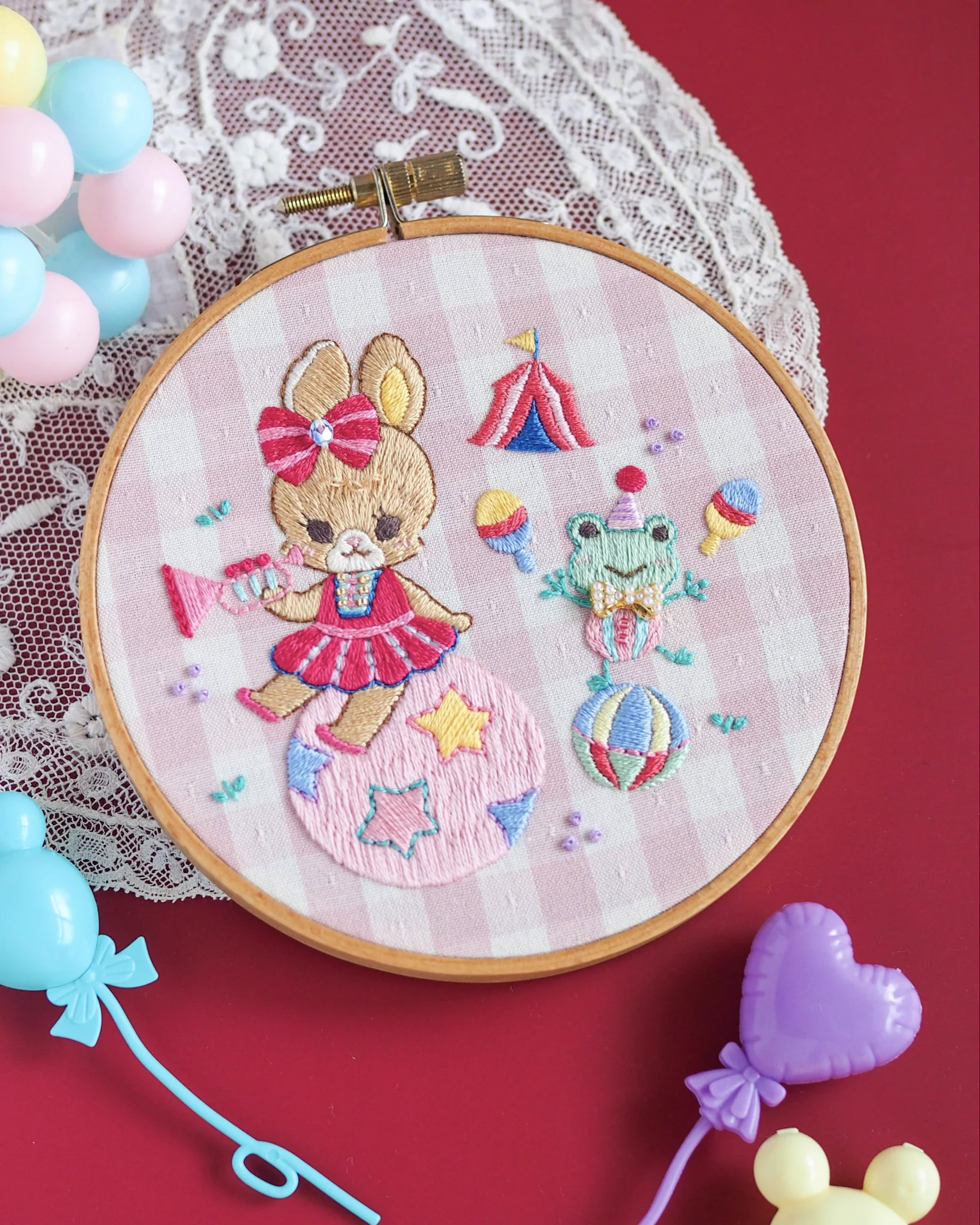 8月27日〜9月2日まで値引きサービス[美品]単衣 刺繍 訪問着 カサブランカ スピカピカ🐰デザフェス64【B59.60】 on X: 