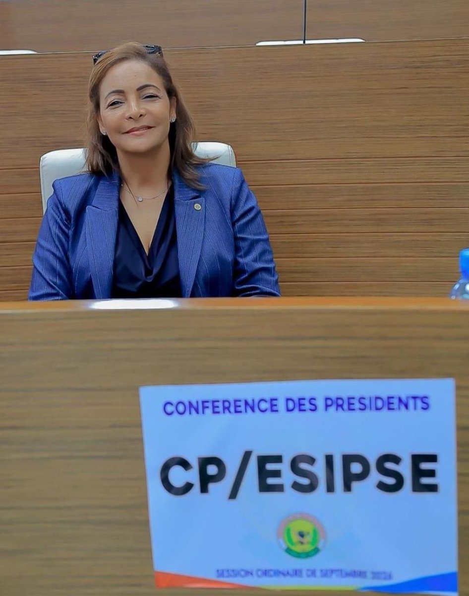OlivierDomyBey1's tweet photo. 🇨🇩Haut-Katanga | L’Honorable députée @benatarchilufya, présidente de la commission ESISPE, est bien présente à la Conférence des présidents qui se tient à l’Assemblée provinciale.
L’élue de Lubumbashi prend part à ces travaux dans le cadre de ses responsabilités parlementaires, toujours au service de l’intérêt de la population. ⬇️