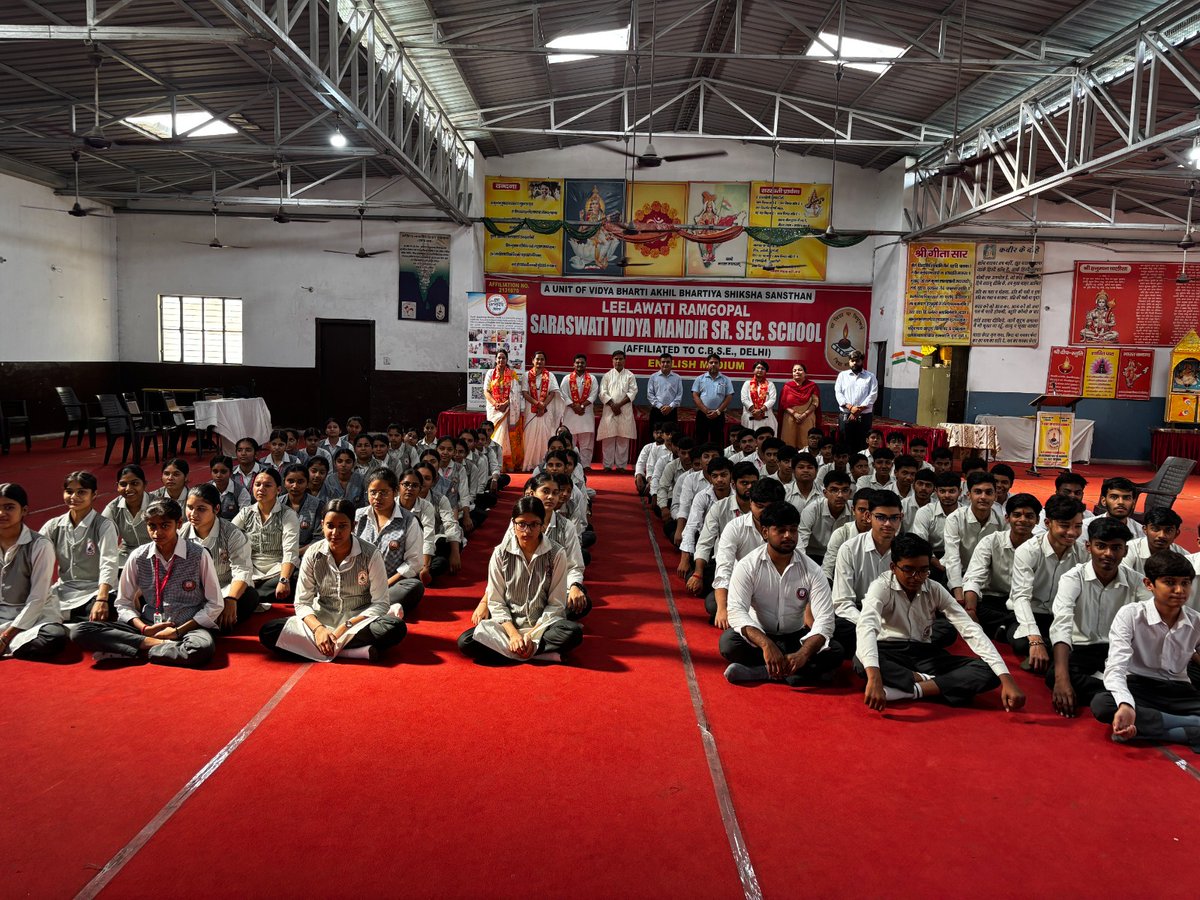 yamglobal1's tweet photo. What can the Mahabharata teach us about leadership, strategy and decision-making ?  

An insightful session by YAM on Leadership &amp; Management through Indian Knowledge Traditions at Lilawati Ramgopal Saraswati Vidya Mandir, Muradnagar.

#YAM #Mahabharata #Leadership #ShriKrishna https://t.co/UE1yFBnGtx
