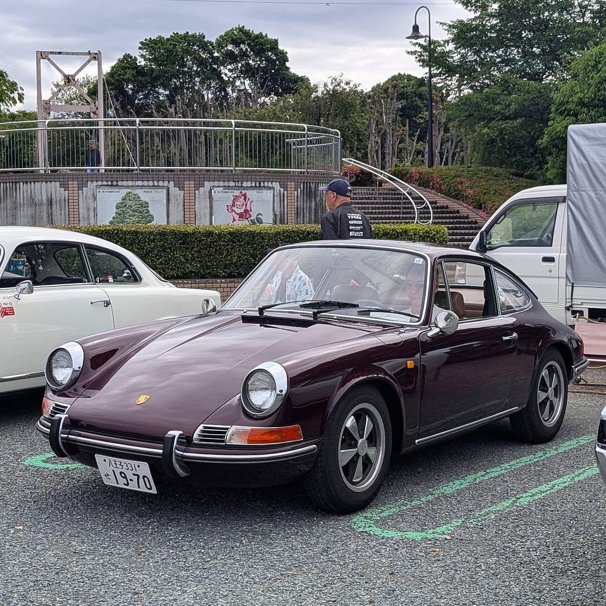 miilkteaaa7's tweet photo. 富士オールドカーフェスタ
#クラシックカー
#名車
#ヴィンテージカー
#アンティークカー
#カー写真
#カー文化
#旧車
#クラシック旧車
#ヴィンテージライフ
#ヴィンテージ美学
#日本🇯🇵 https://t.co/mFMJM8MeqX