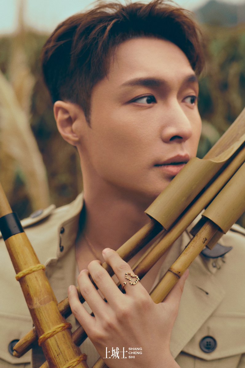 zyxnova's tweet photo. zhang yixing for 上城士 (shang cheng shi) magazine, january 2025🌟 https://t.co/dYkbT0Hnh1