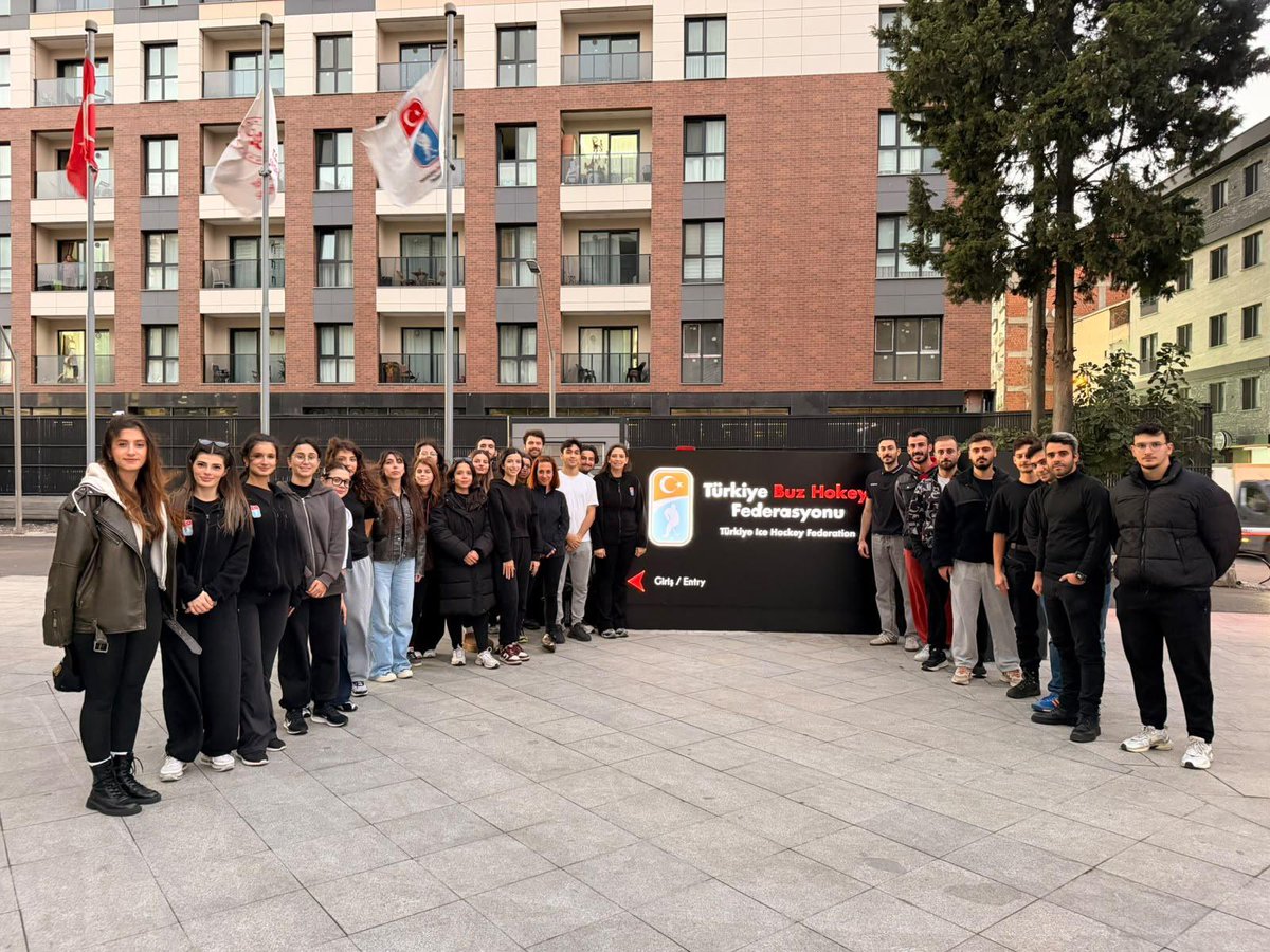 TBHForgtr's tweet photo. İstanbul ili hakemleri 2026-2027 sezonu buz içi hakem vize semineri gerçekleştirildi. https://t.co/M7a4EPyH3f