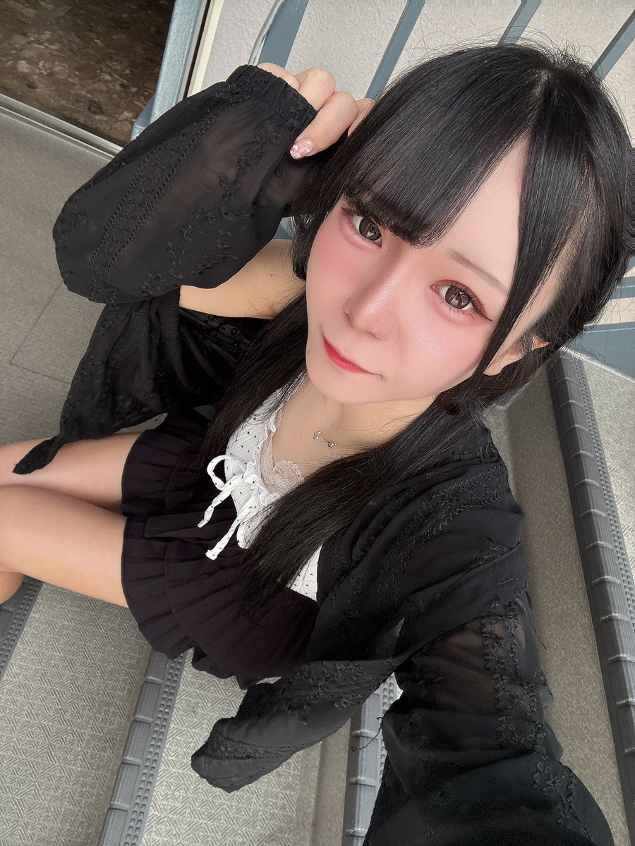 rui_meloblink's tweet photo. 1♡.♡6
お誕生日を迎えました❣️
また新たに1年、全力で頑張ります❤️‍🔥❤️‍🔥

おめでとうください🎉リプ返します🎶 https://t.co/wvtH6b4GCk